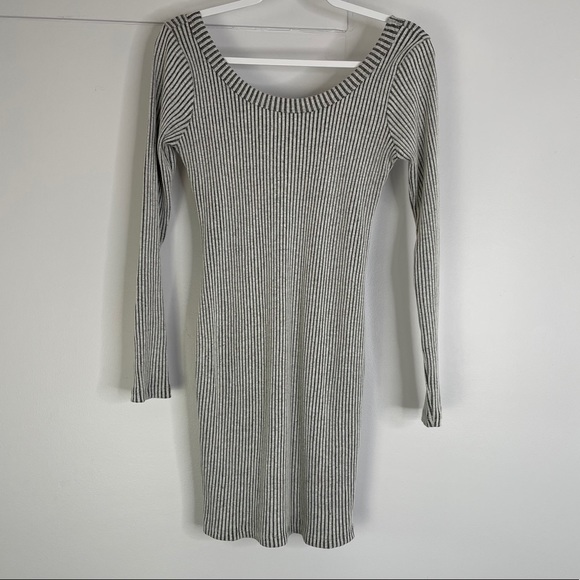 GRAY BODYCON RIBBED MINI LONG SLEEVE DRESS - Picture 3 of 6